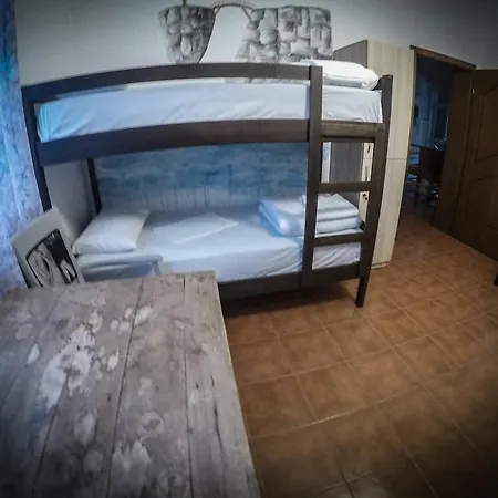 Arka Hostel