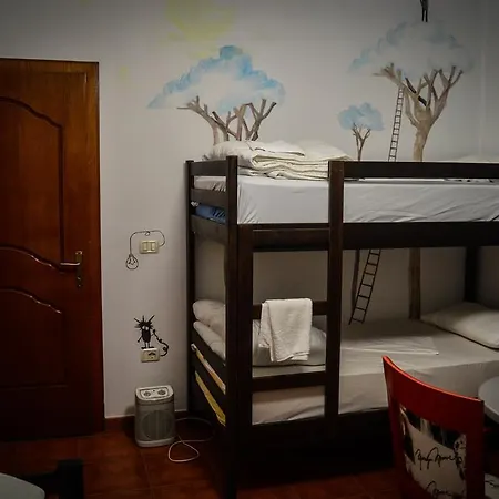 Hostel Arka *